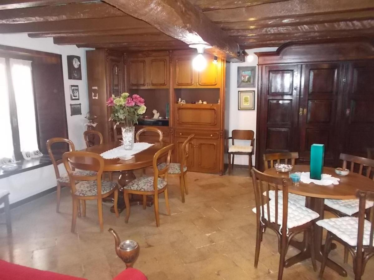 B&B Zia Lina Dongo Eksteriør billede